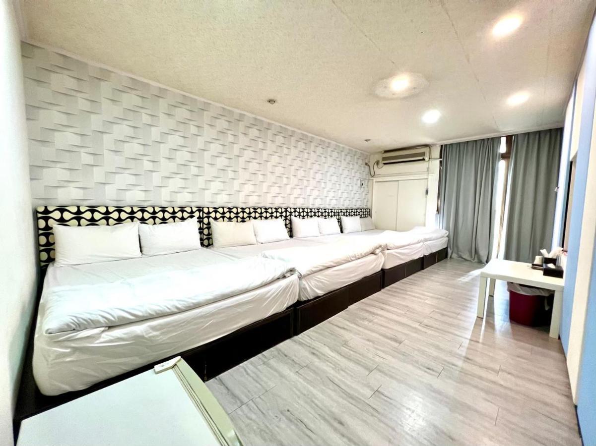 Fengjia Pig'S House Apartment Đài Trung Ngoại thất bức ảnh